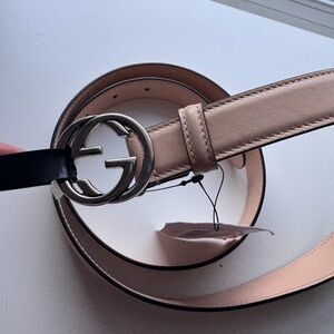 Gucci Light Tan Leather Belt with Silver GG Buckle